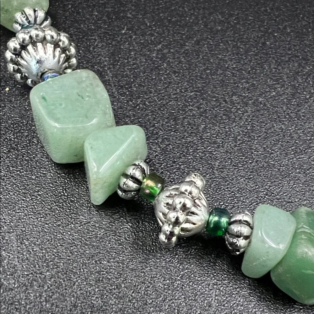 Artisan Handmade Green Stone 20” Necklace with Silver Medallion Pendant - Picture 5 of 10